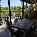 Daire Xenia Garden 2 *
