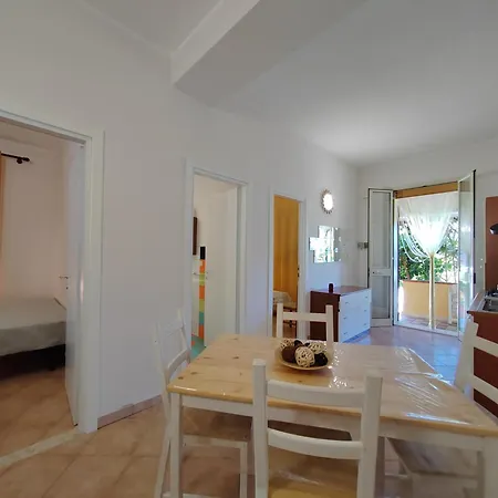 Appartamento Xenia Garden 2