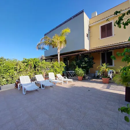 Xenia Garden 2 Daire Avola